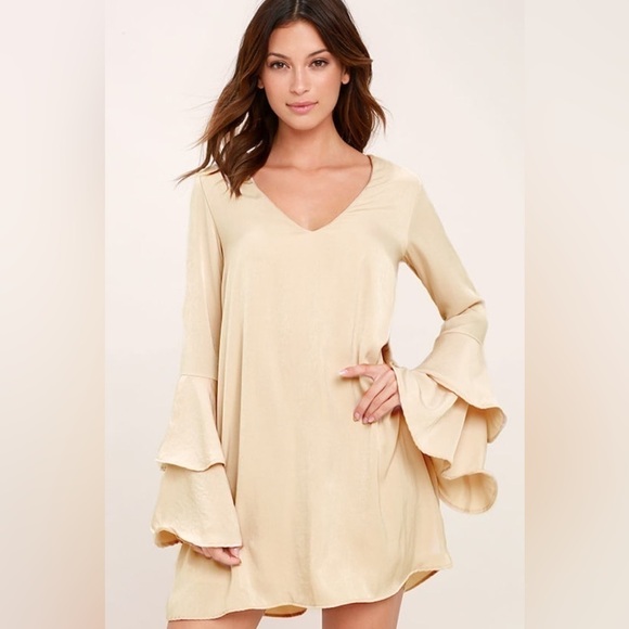 Lulus Get a Glimpse Champagne Bell Sleeve Dress, Size S - Picture 1 of 12